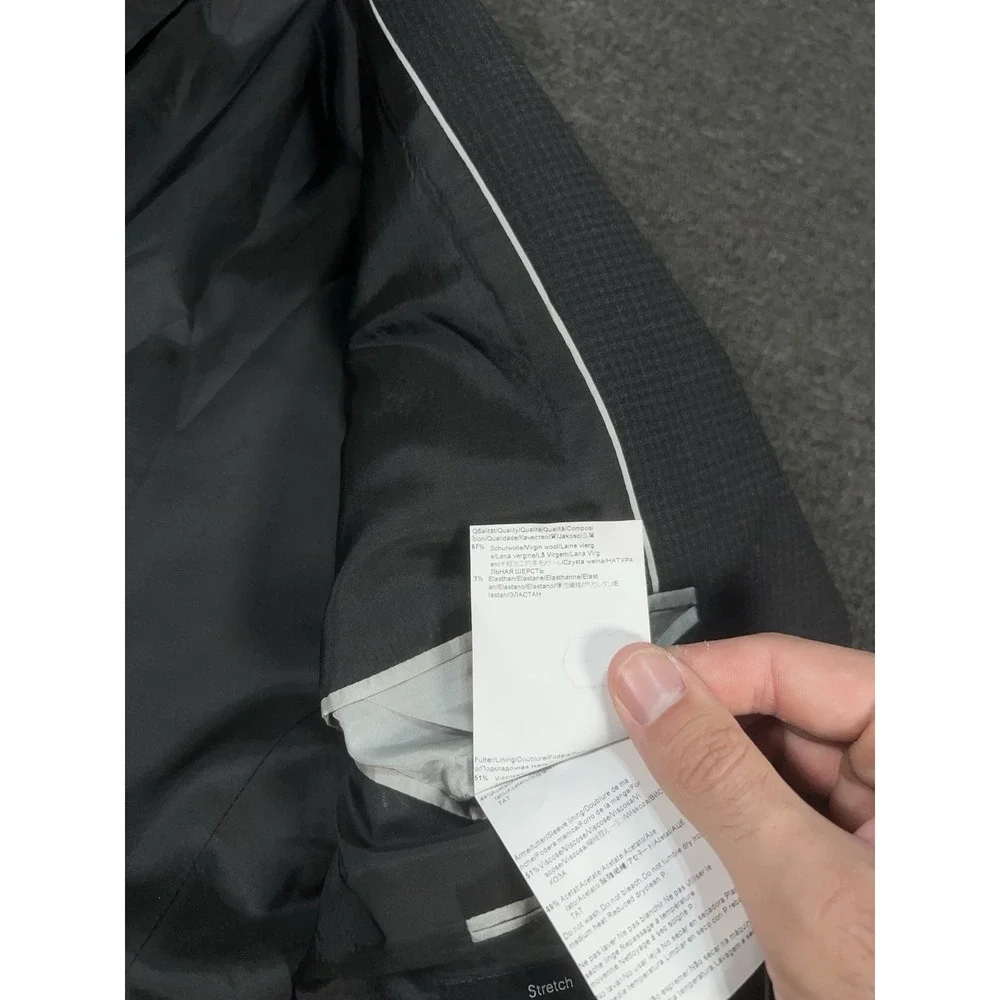 Hugo Boss best seersucker me
